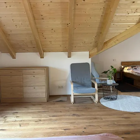 Schischo's Chalet